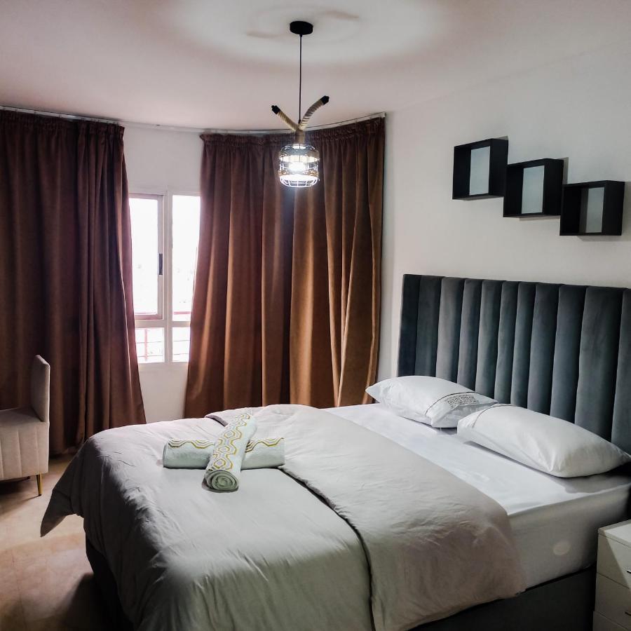 Nouveau Appartement Au Plein Centre-Ville En Face Hilton Tanger Eksteriør billede