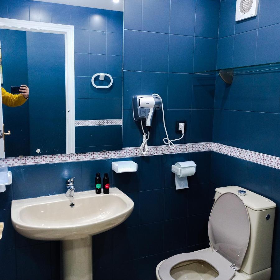 Nouveau Appartement Au Plein Centre-Ville En Face Hilton Tanger Eksteriør billede